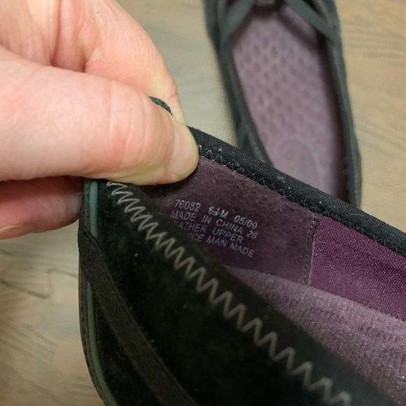 2/$10 Short Black Heels US 6.5 - Picture 4 of 4